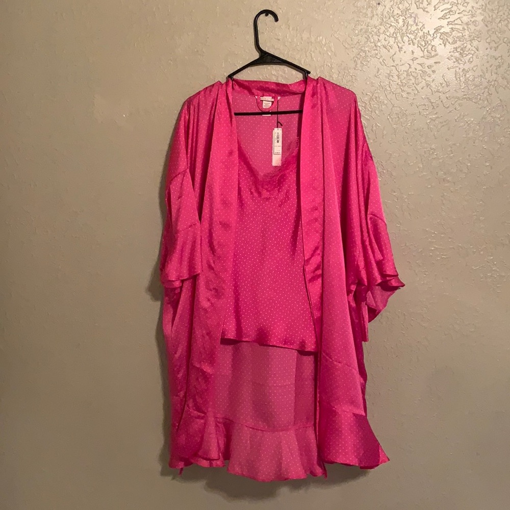 Victoria Secret Sleep Set w/ robe